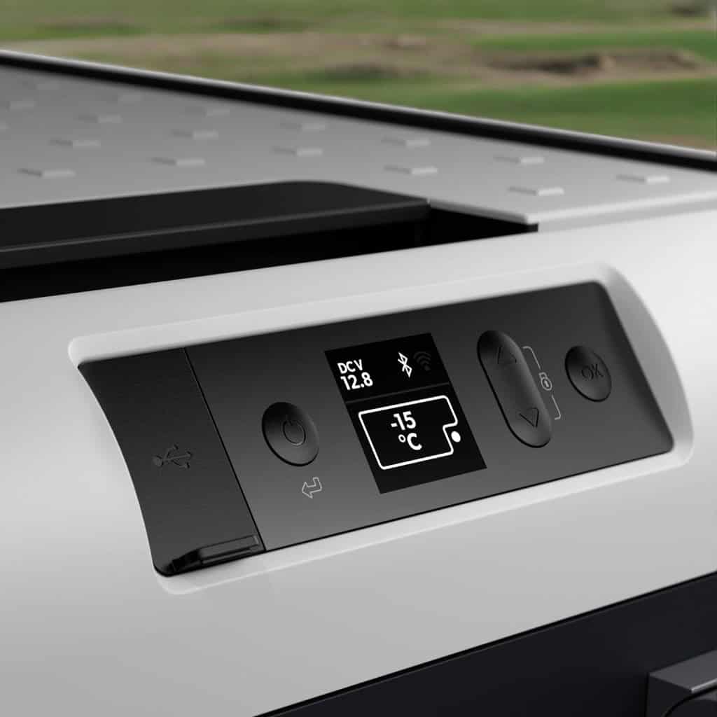 Digitales Bedienfeld mit Temperaturanzeige -15°C der Dometic CFX3 35