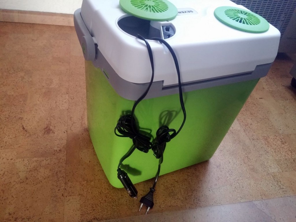 SEVERIN KB2929, 12V/240V/USB D Elektrische Kühlbox 25L kühlen Plus