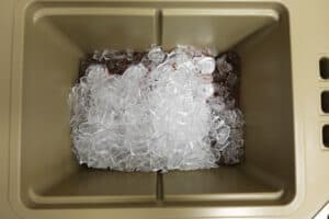 Petromax Kühlbox Test der Isolierung und Kühlung - Prüfung Innen Tag 4 (nach 96 Stunden)