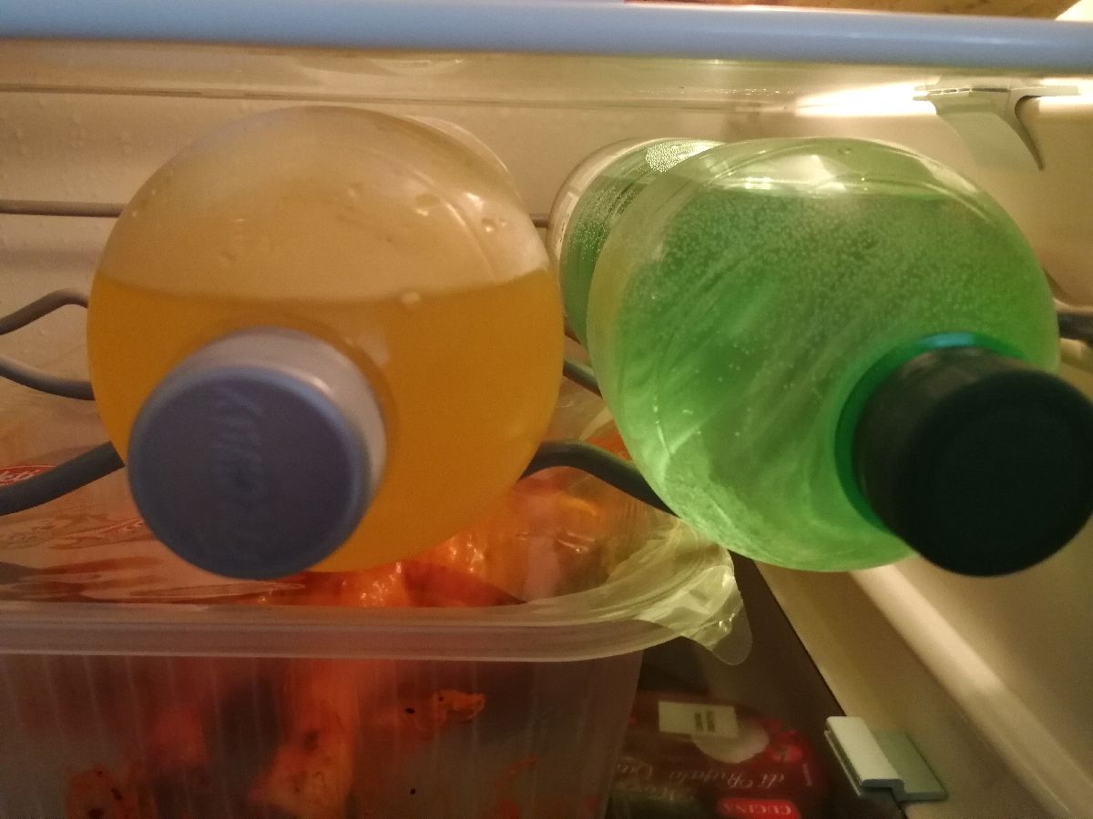 Getränke im Kühlschrank